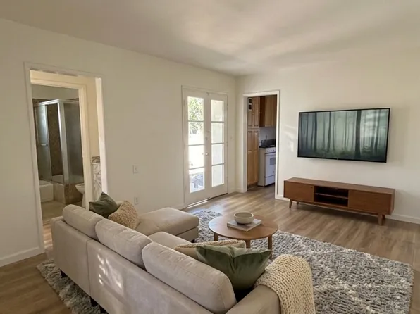 4503 Castle Ln, La Canada Flintridge, CA 91011