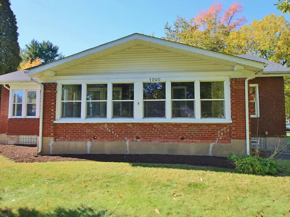 1200 State St, Hobart, IN 46342