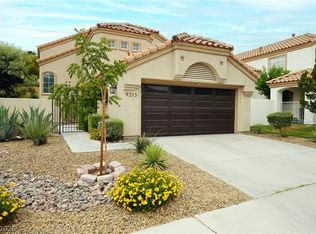 9213 Vosburgh Dr, Las Vegas, NV 89117