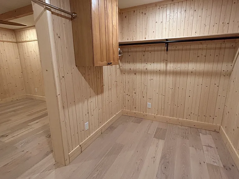 366 Henry Mountain Rd — Photo 5