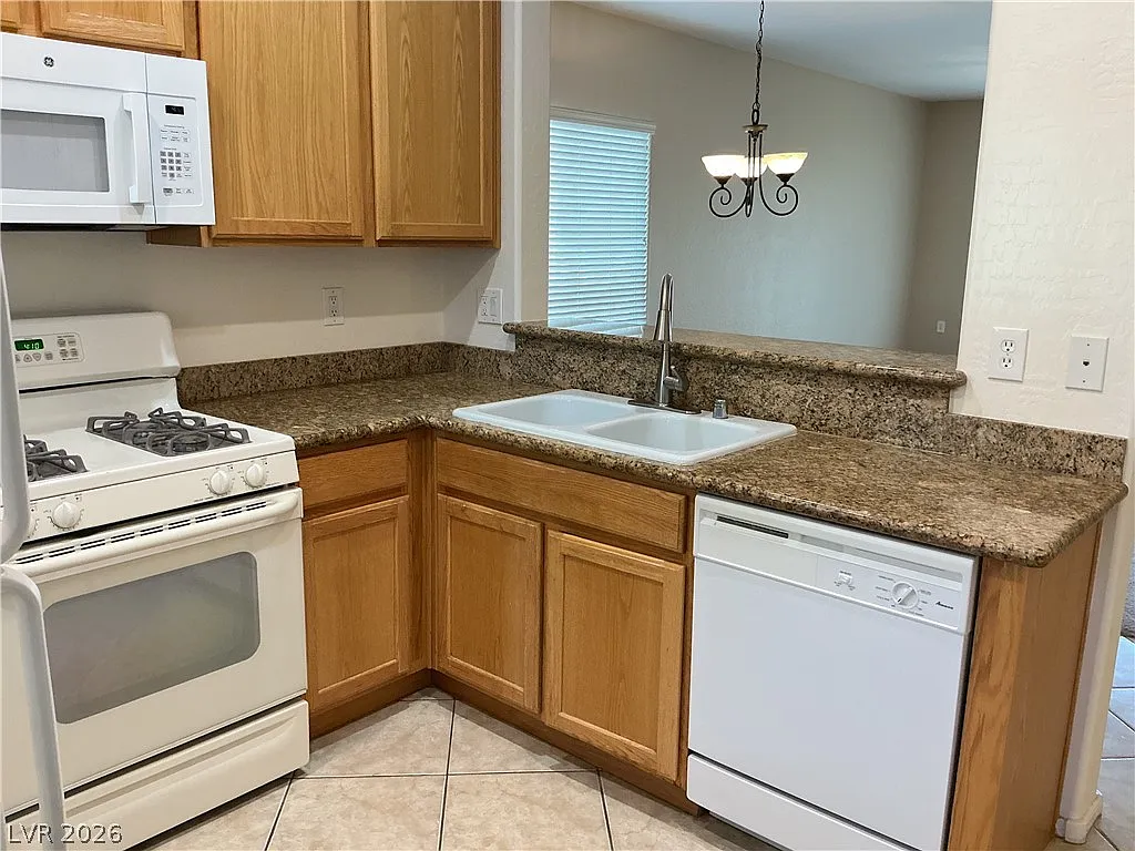 Building Photo - 2105 Bay Thrush Way