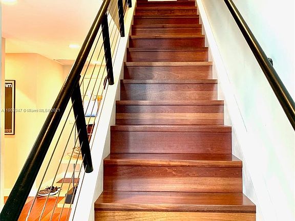 4th image of 1060 Brickell Ave APT 805