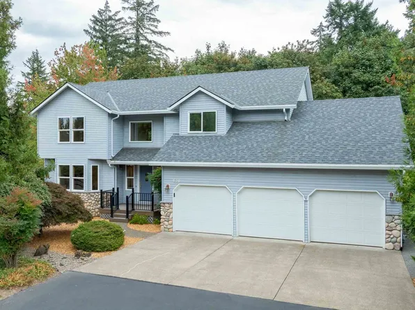 850 NE Chehalem Dr, Newberg, OR 97132