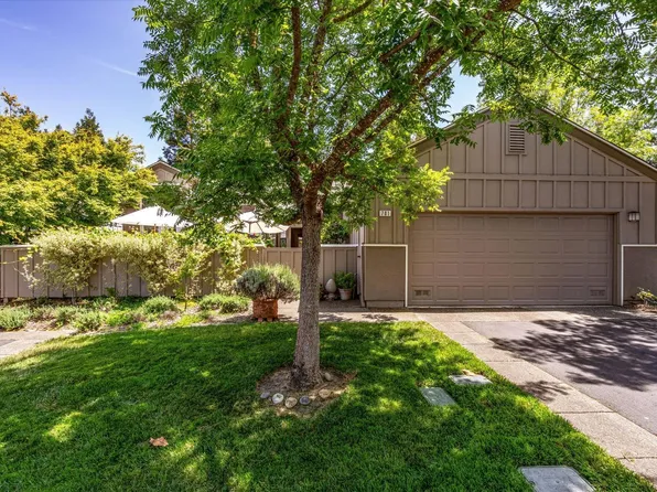 701 Amherst Circle, Sonoma, CA 95476