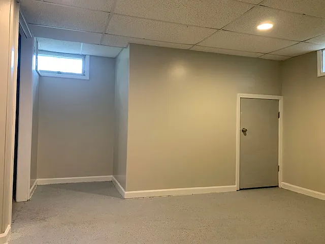 1560 Whittier Ave — Photo 36