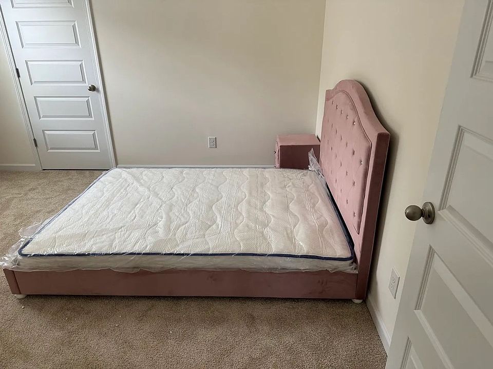 2nd image of 4121 Flat Rock Point