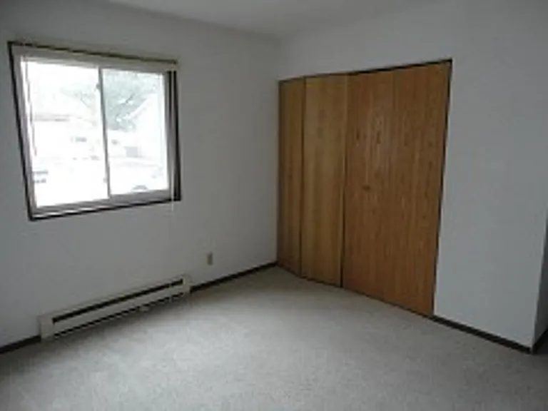 1816 Bloedel Ave — Photo 3
