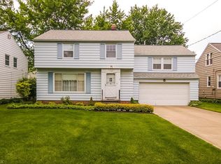1169 Roland Rd, Lyndhurst, OH 44124