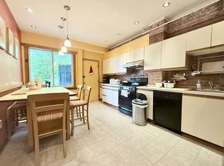 18 Sunset St APT 1, Roxbury, MA 02120