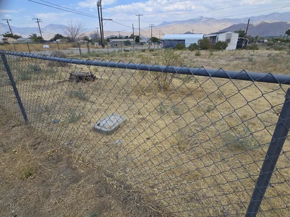 8701 Deerbrush Ave, Lake Isabella, CA 93240
