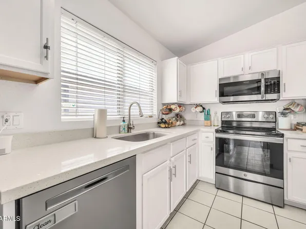 6226 W ILLINI Street, Phoenix, AZ 85043