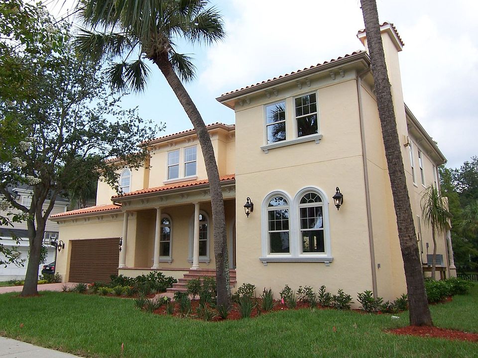 1st image of 427 S Royal Poinciana Dr