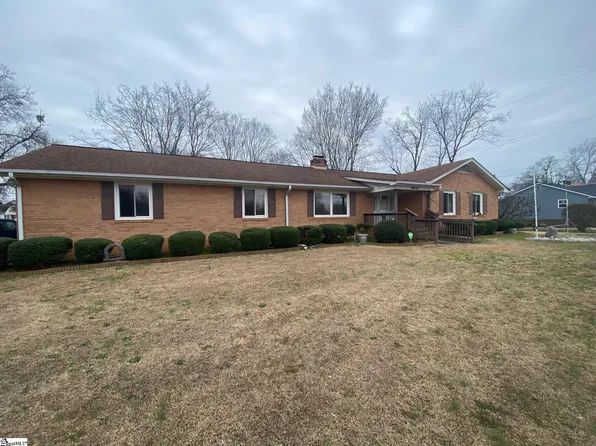 288 49th Hwy, Laurens, SC 29360