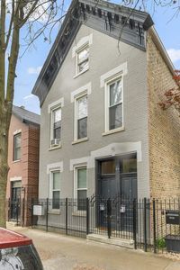 1649 W Superior St, Chicago, IL, 60622