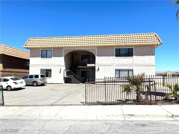 6987 Mendon Ln, Las Vegas, NV 89156