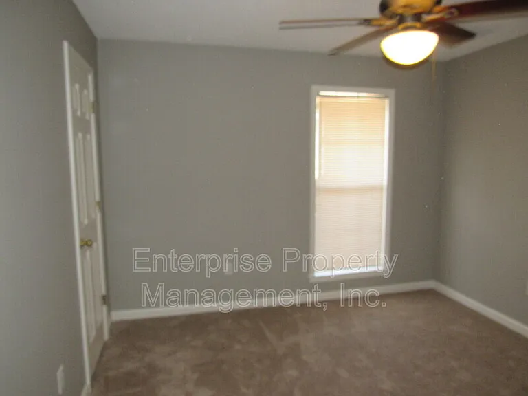 7037 Meadowlands Pl — Photo 22