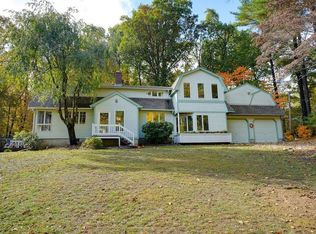 26 Hanlon Rd, Holliston, MA 01746