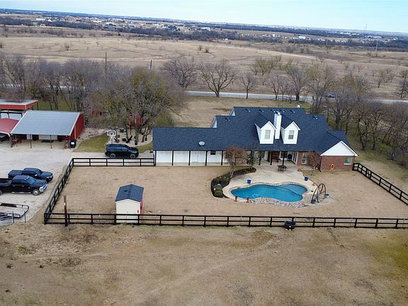 2nd image of 5871 Milam Rd