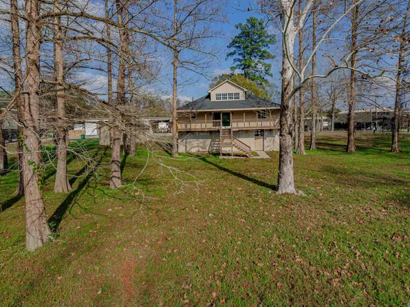 18210 Cooper St, Port Vincent, LA 70726