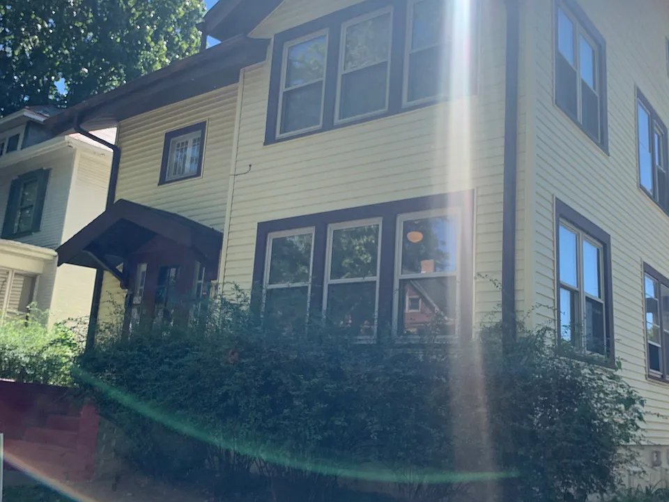1626 W Ayres Ave #2