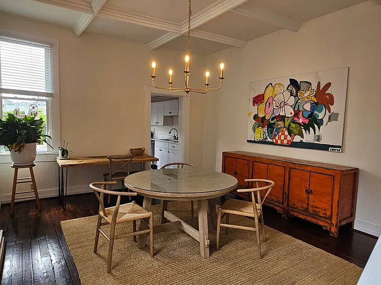 213 E 3rd St — Photo 2