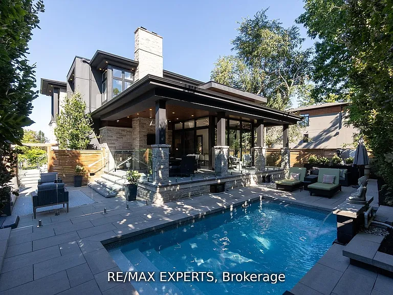 7 Woodvalley Dr — Photo 40