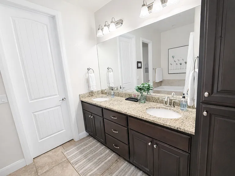 E Coral Ridge Dr — Photo 27