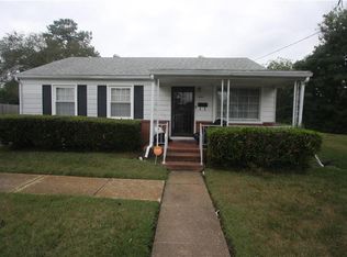 800 Craten Rd, Norfolk, VA 23513