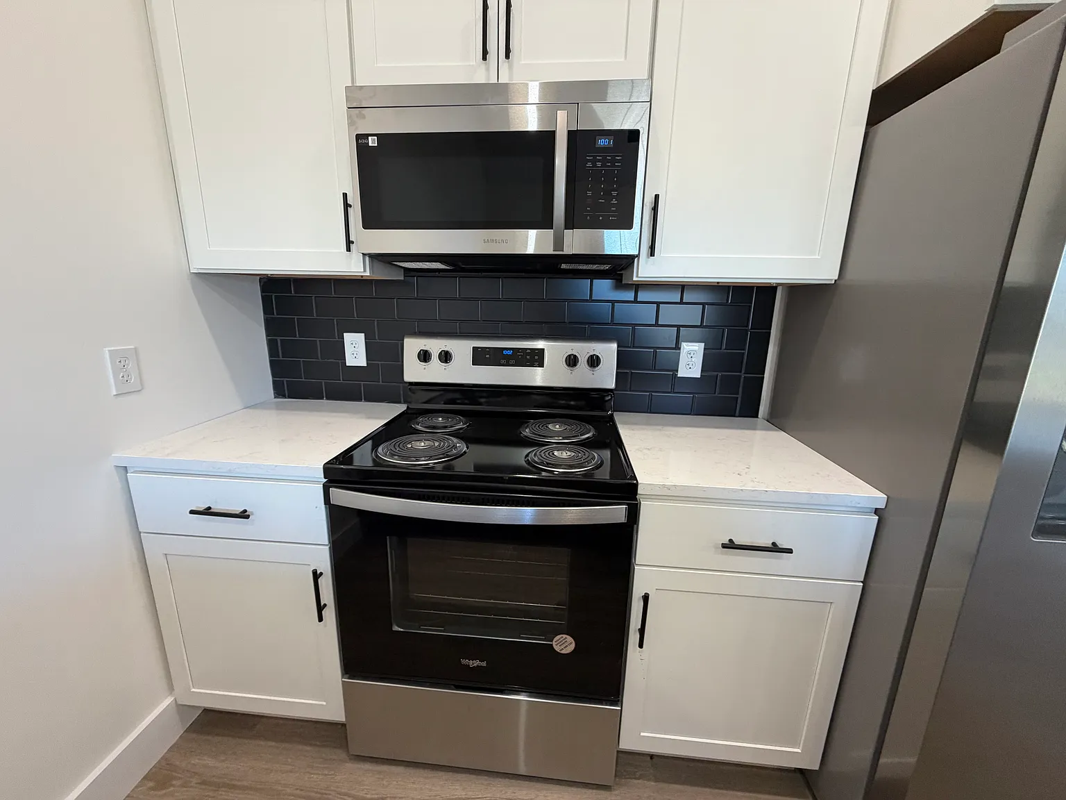 800 Engineer Street #4 — Photo 3