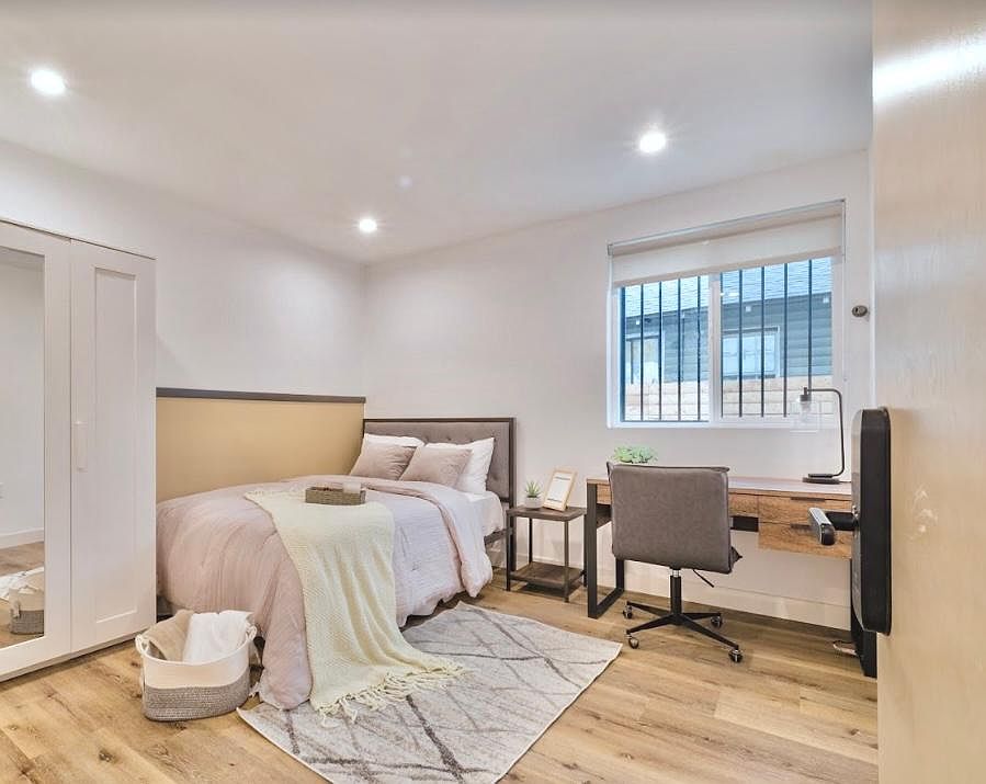 1st image of 1455 W 36th St #2