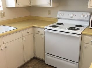 1335 Hemlock St APT 4, Chico, CA 95928