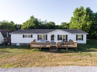 202 Fort Smith St SW, Gravette, AR 72736