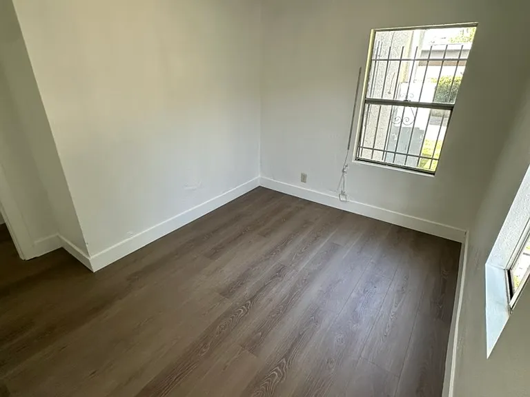 5504 S Van Ness Ave #5506 — Photo 7