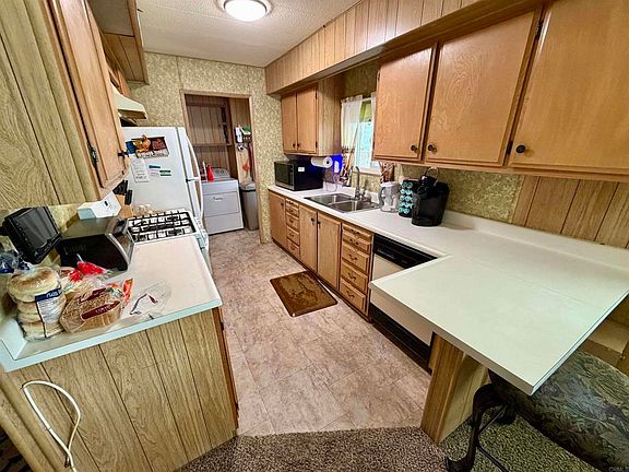 4th image of 8301 Mission Gorge Rd Space 138