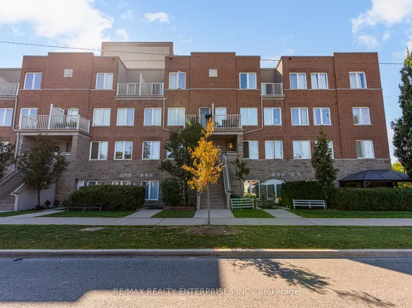 25 Richgrove Dr #209, Toronto, ON M9R 0A3