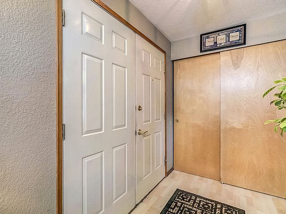5th image of 8301 138th St E