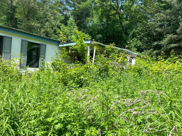 1354 Hill Road, Canaan, ME 04924