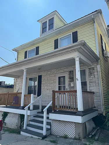 11 Central Ave Photo 1