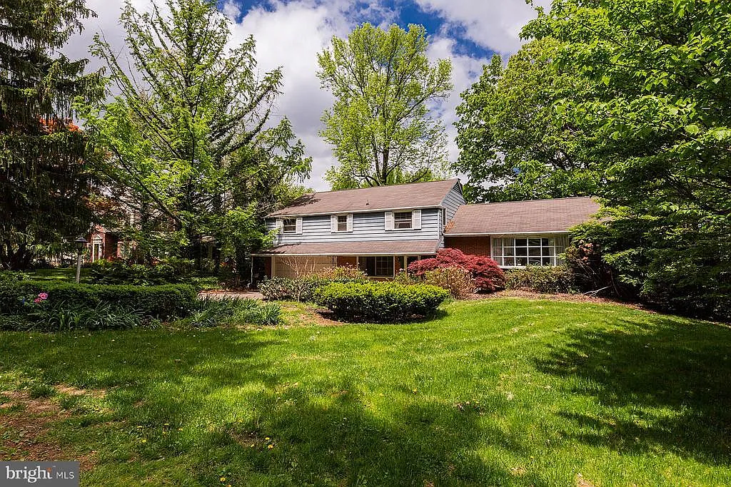 163 Blossom Hill Dr photo 1