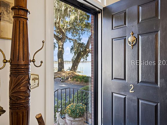 5th image of 895 Ribaut Rd #2