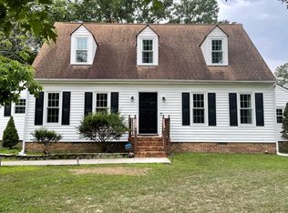 8706 Pine Glade Ln, North Chesterfield, VA 23237