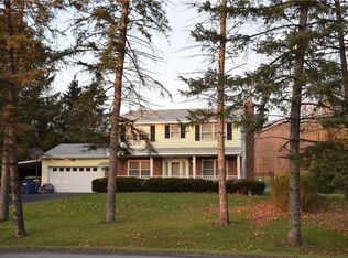 8367 Cazenovia Rd, Manlius, NY 13104