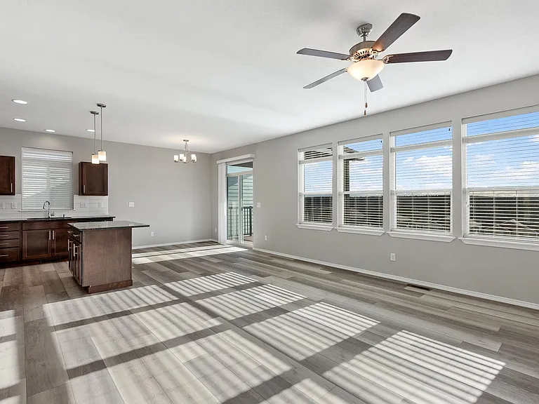 8615 N Seminole St — Photo 10