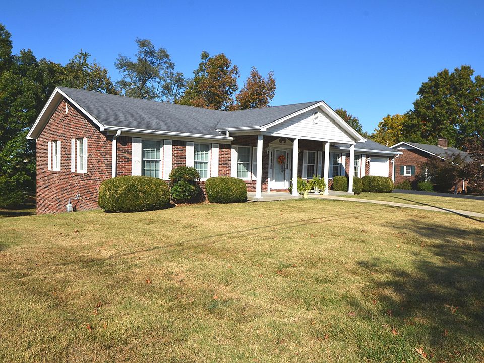 922 Beaumont Ave Harrodsburg KY 40330 Zillow