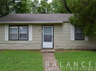 500 SE 35th St, Topeka, KS 66605