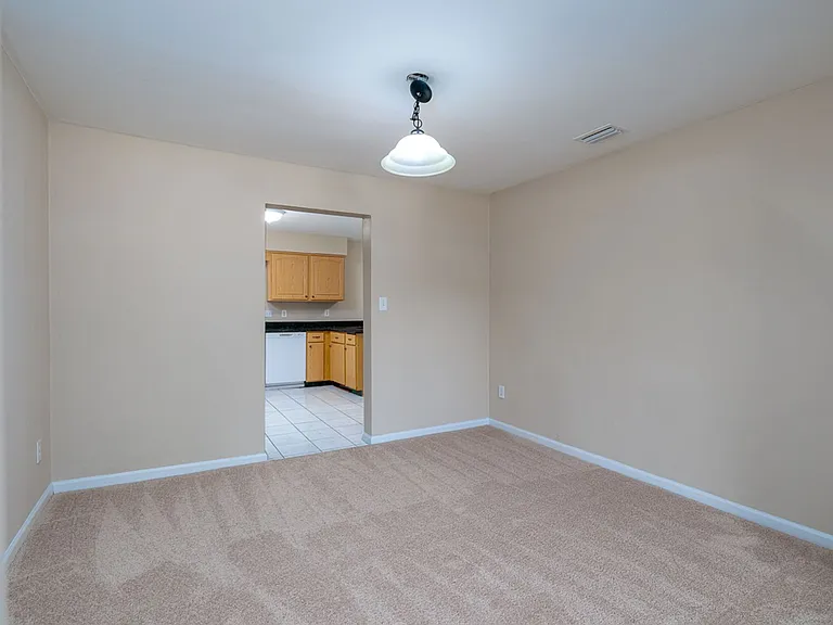 1789 Moonstone Dr — Photo 9