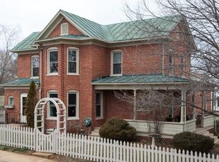 215 Eastview St, Dayton, VA 22821