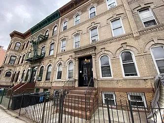 Rented by Brownstone Property Group