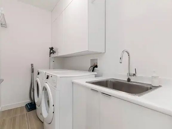 5th image of 3596 Salal Dr #4