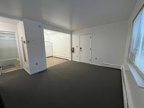 258 Pennsylvania Ave #1W Photo 1